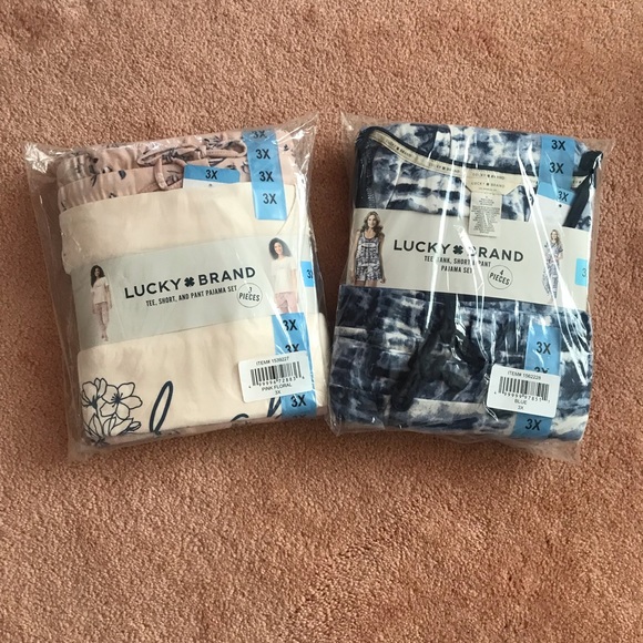 (2) Pajamas lucky brand  (1) is 3 pieces and the blue is 4 pieces.No offer 🙏🏻 - Picture 1 of 12